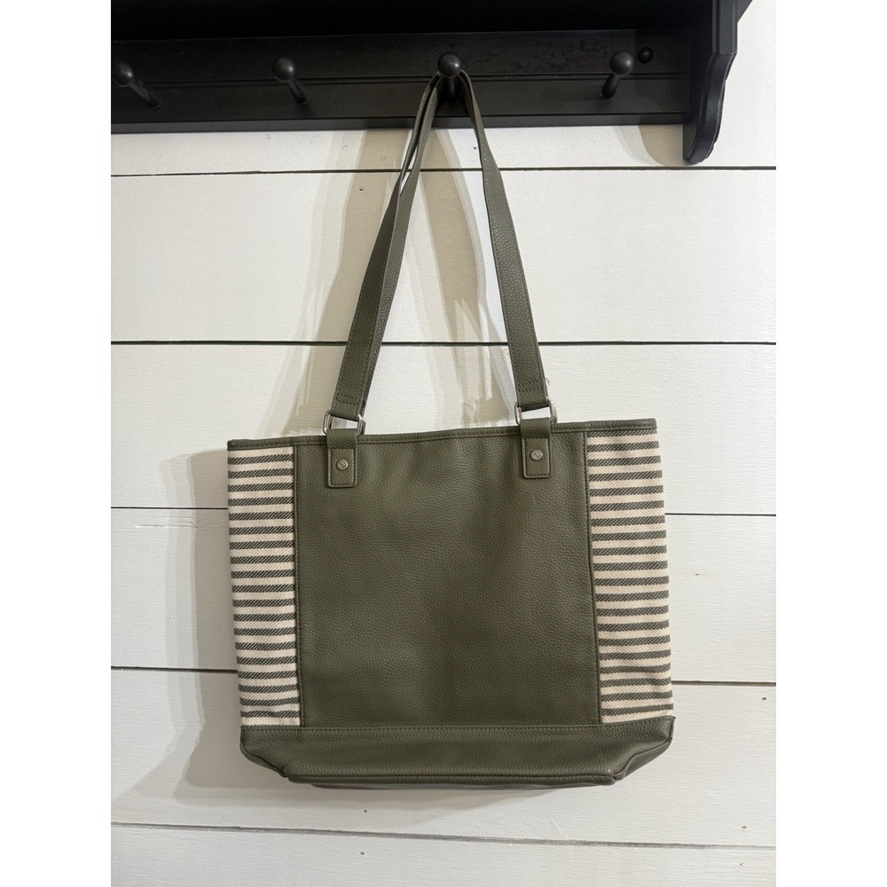 31 Thirty One Green Colorblock Tote in ooh la‎ la olive pebble NWOT Purse - Picture 3 of 5